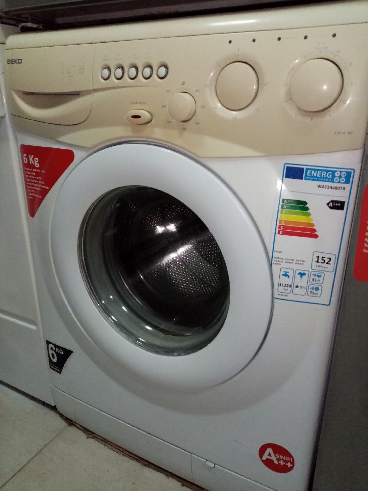 Beko 6 Kg 900 Devir 650 TL