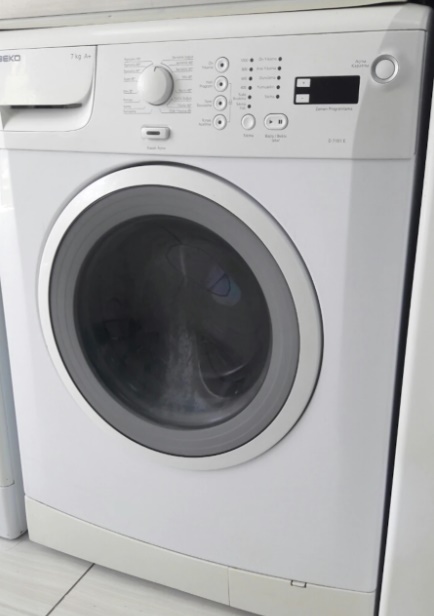 7 kilo beko çamaşır makinesi 1000 devir saat gibi çalışan tertemiz bir makina