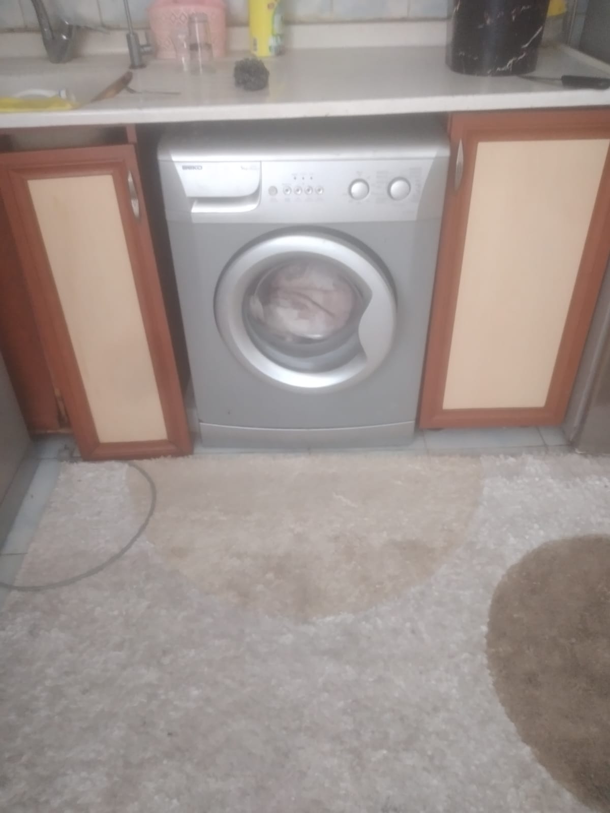 Temiz durumda beko marka gri çamaşır makinesi FİYATI: 800 TL