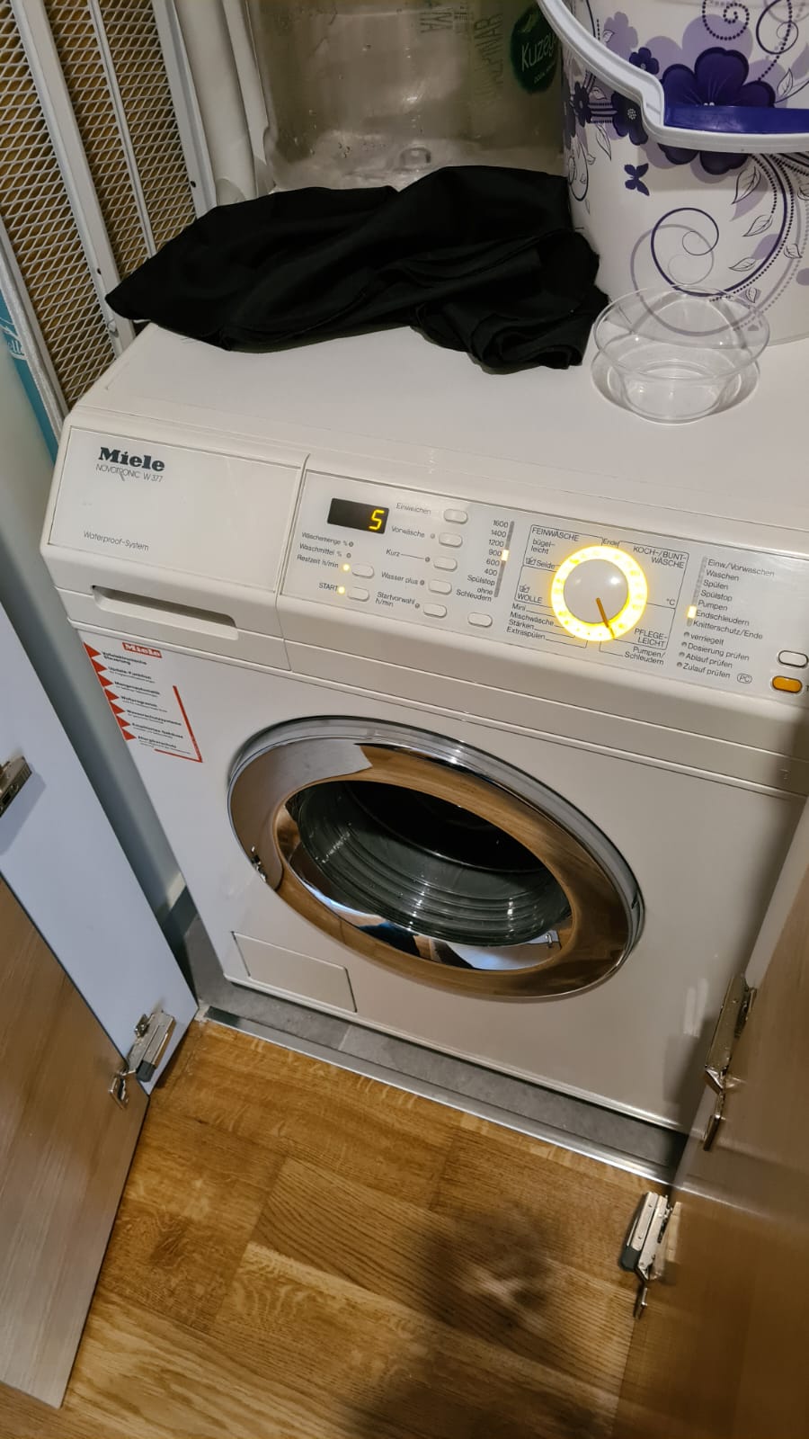 ikinci el miele w377 çamaşır makinesi sapasağlam ürün