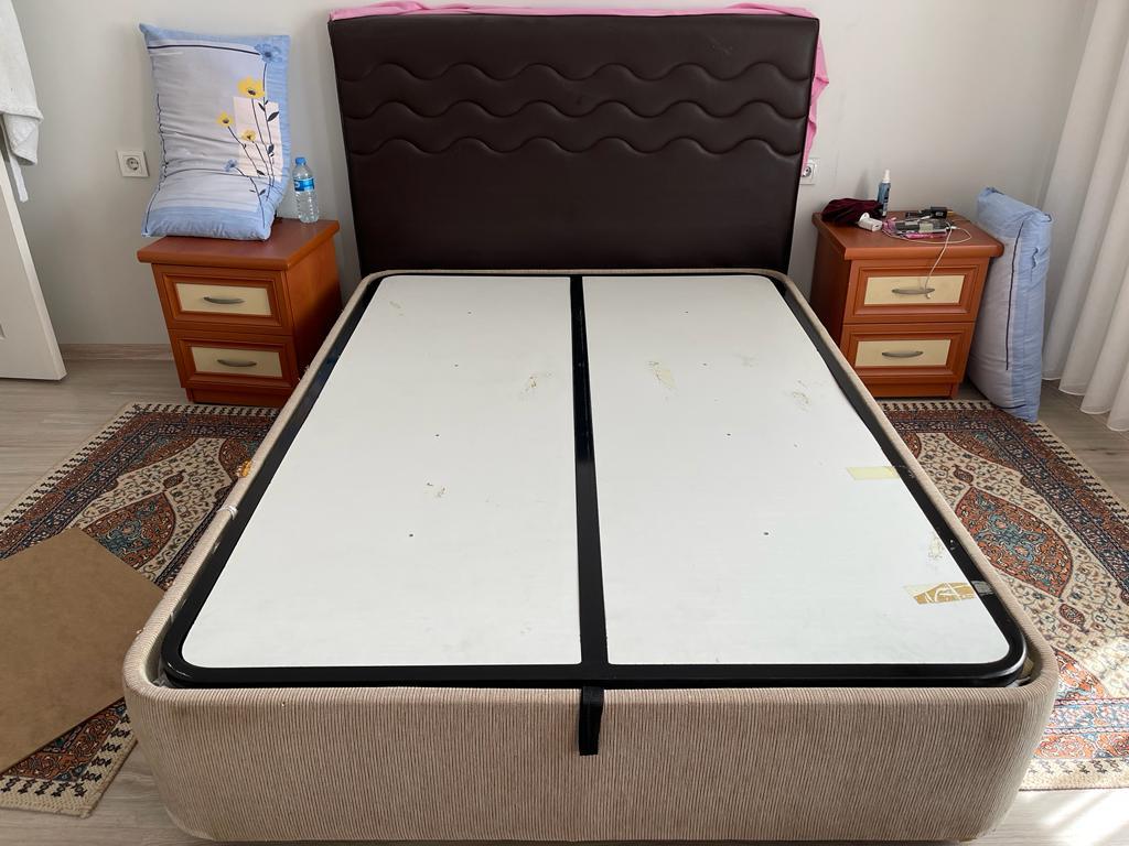 İKİNCİ EL İKEA BAZA TEKLİ 140x200cm ebatlarında Uygun